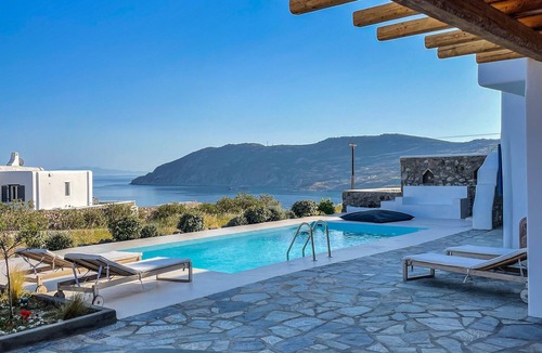 Kalafatis Villa | ENASTRON Villa Mykonos with Private Pool