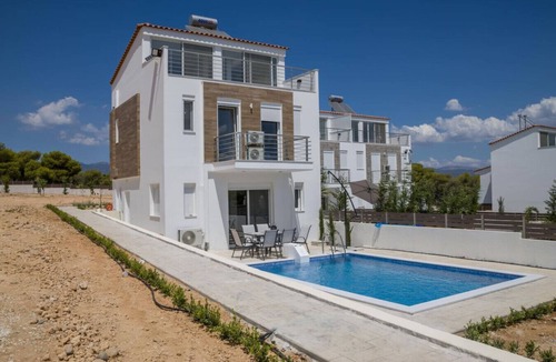 Isthmia Villa | Enchanted Sunlit Villa Retreat 1
