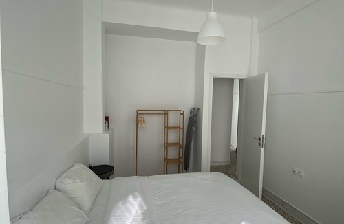 Dafni Apartment | Enjoy a 3BR stylish maisonette next to the city Center !
