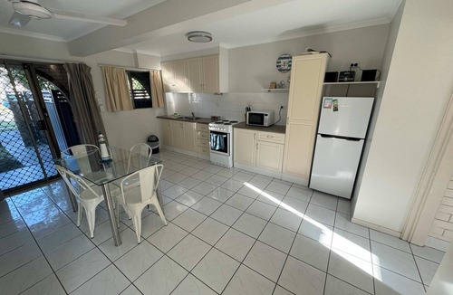 Scarness House | Entire Home minutes to beach