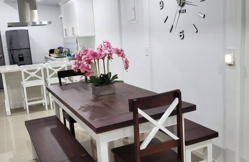 Uvita House | Entire Residential Home in Uvita- 8min from the Beach