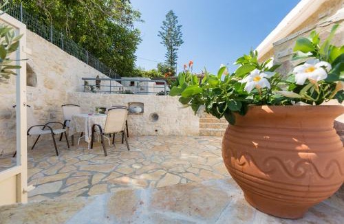 Koufi Apartment | Erato House