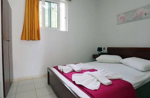 Eretria Apartment | Eretria Cozy Haven - Spacious Garden Retreat
