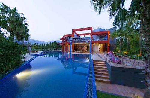 Eretria Villa | Eretria Palm Garden Villa