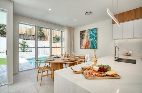 Peregian Beach House | Essence Peregian Beach Resort - Saltbush 5 Bedroom Luxury Home with Private Pool