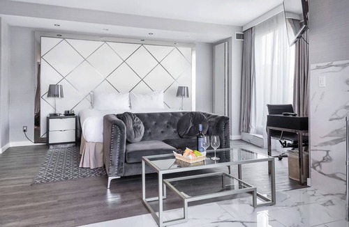 Coquitlam Hotel | Executive Plaza Hotel Metro Vancouver