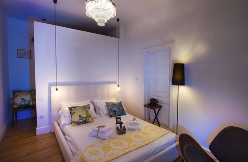 Thissio House | Fabulous 3 Storey House with Amazing Acropolis Views In The Heart of Athens