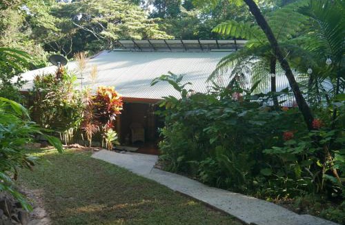 Cow Bay House | Fairy Falls - romantic Daintree Rainforest retreat with enchanting waterfall