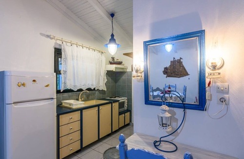 Aipeia House | Fairytale Blue-Chranoi Seaside Retreats Up to 8ppl