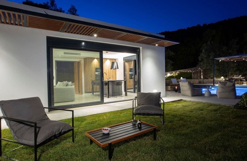 Fternon Villa | Faos Villa Three, built in a Privileged Natural Environment