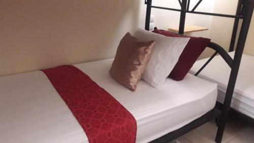 Alajuela Hostel | Flor de Katty Hostel Airport