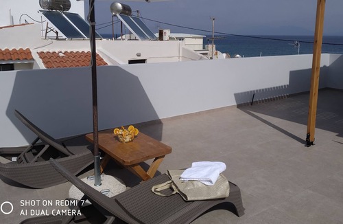 Kardamena Apartment | Fotaki's Home - Comfortable newbuilt 2 Bedroom Home, 20 meters from the sea