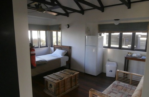 Happy Valley Hotel | Fraser Island Retreat