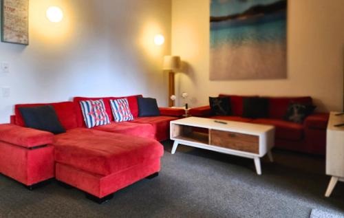 Kingfisher Bay Apartment | Fraser Island - Holiday Villa Heaven