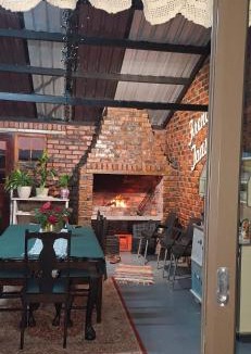 Glentana Apartment | French Toast