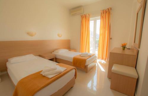 Malia Apartment | Frixos Hotel