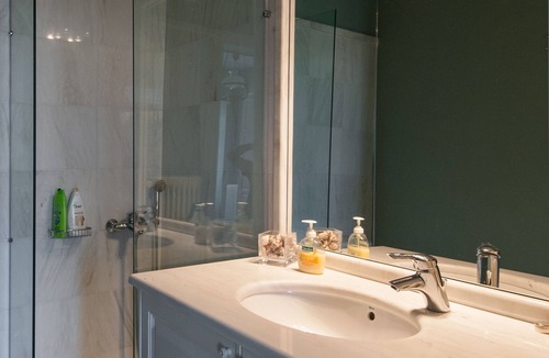Nafplio Apartment | Fully Renovated With All Modern Comforts.