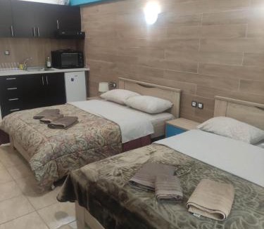 Larissa Apartment | G M 3 ROOMS KENTPO in the heart of the city