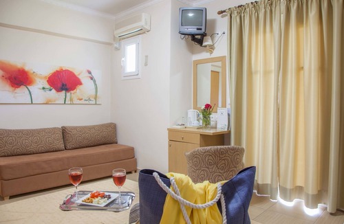 Nidri Hotel | George