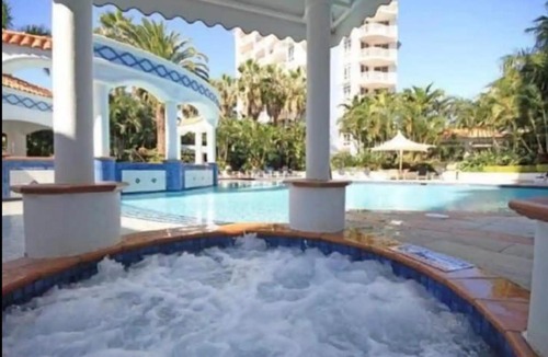 Broadbeach Apartment | Getaway to Broadbeach