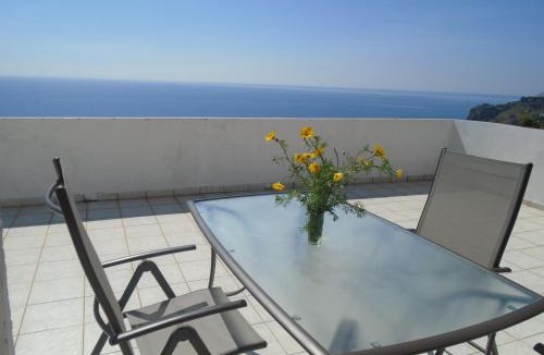 Vasilitsion House | Giota & Antonia Apartments