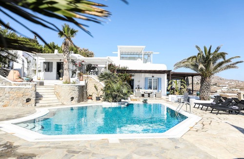 Paraga Villa | Grand Luxury Villa Ozar