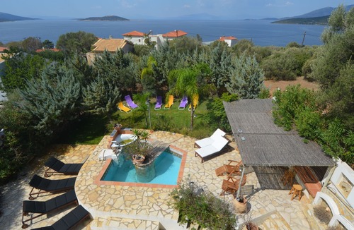 Marmari Apartment | Greek Dream Only 1h From Athens In The Island Of Evia In A Sea View House