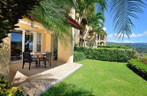 Herradura Condo | Ground Floor Luxury Condo, Spectacular Views, Close to Pool area.
