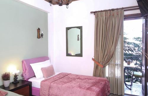 Eptalofos House | Guesthouse Alexandra
