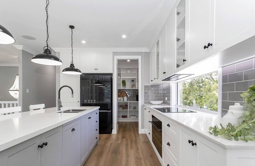 Blacks Beach House | Hampton’s Living on the Beachfront