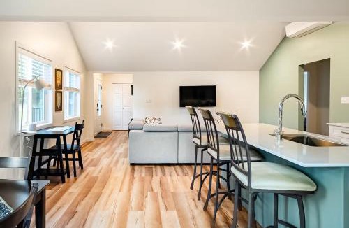 Sooke Villa | Harbourview Hideaway Sooke