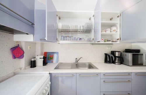 Neos Kosmos Apartment | Heart of Koukaki flat, near Acropolis & Filopappou