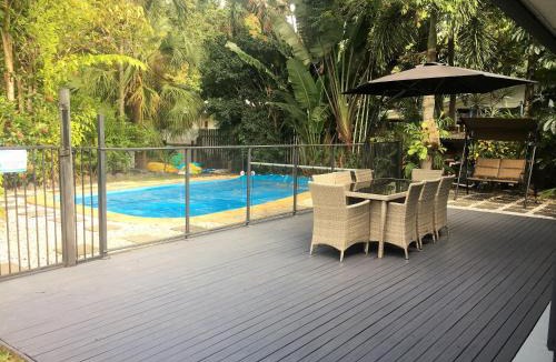 Trinity Park House | Heated Pool & Tropical Private Open Space