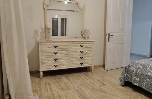Loutra Oraias Elenis House | Helen's house in loutra