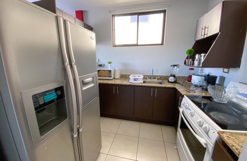 Heredia Apartment | *HEREDIA* |NEAR: AIRPORT & CONVENTION CENTER | 2B APT | NICE BALCONY