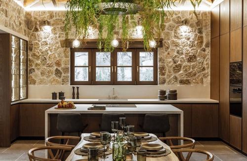 Feneos Villa | Hermea Grand Mountain Villa & SPAn