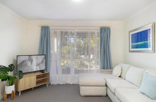 Mudjimba House | Hidden Gem at Mudjimba - Walk to Cafes & Surf Beach