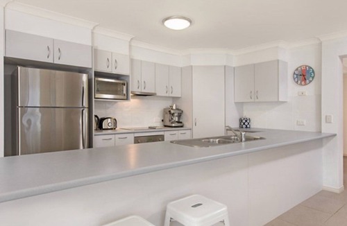 Moffat Beach House | Hideaway - An elegant modern family home