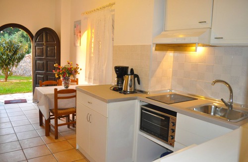 Agios Gordios Apartment | Holiday Apartments Maria with Pool and Panorama View - Agios Gordios Beach 1