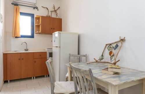 Kipri House | Holiday Home '7 Perasma Kypri Beach' with Private Terrace, Wi-Fi and Air Conditioning