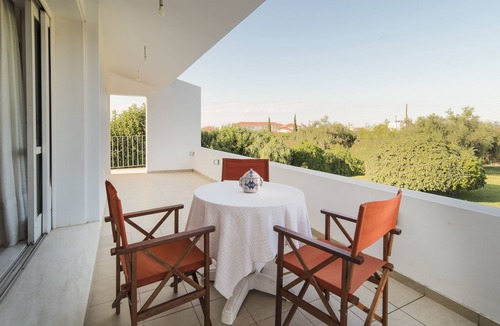 Vrahati Cottage | Holiday home next to orange tree orchard, 185 sq.m with pool