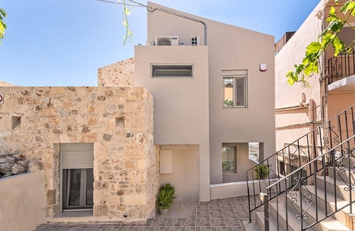 Platanias Town House | Holiday house Platanias Kriti for 1 - 8 persons with 3 bedrooms - Row house