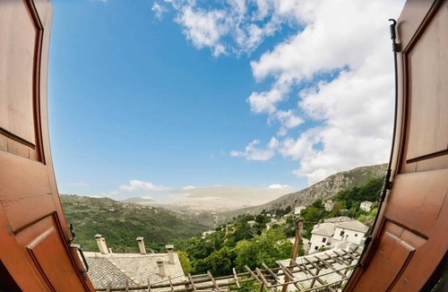 Makrynitsa House | Homerez - Spacious house with sea view in Volos