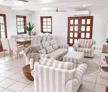 The Range House | Homestead on the Range - Sleeps 12