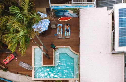 Sunshine Beach Hostel | Hostel ∙ 4 guests
