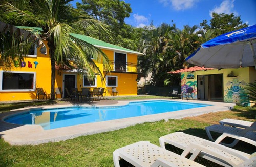 Playa Hermosa Hostel | Hostel ∙ 8 guests