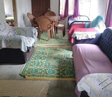 Rio Jimenez House | Hostel Guacimo