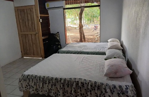 Santa Barbara Hotel | HOSTEL MAKTUB