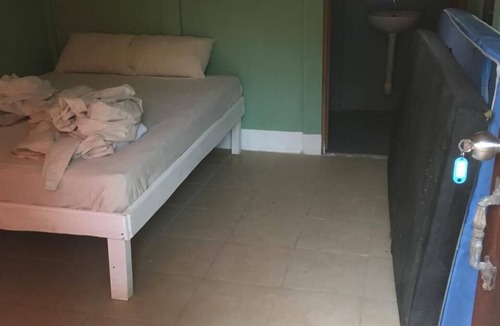 Santa Barbara Hotel | HOSTEL MAKTUB