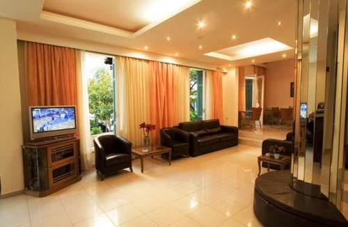 Loutra Edipsou Apartment | Hotel Adonis